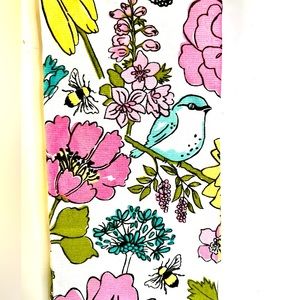 Set of 2 Garden Flowers Kitchen Towels Blue Bird Bees Butterflies Pink Lilac